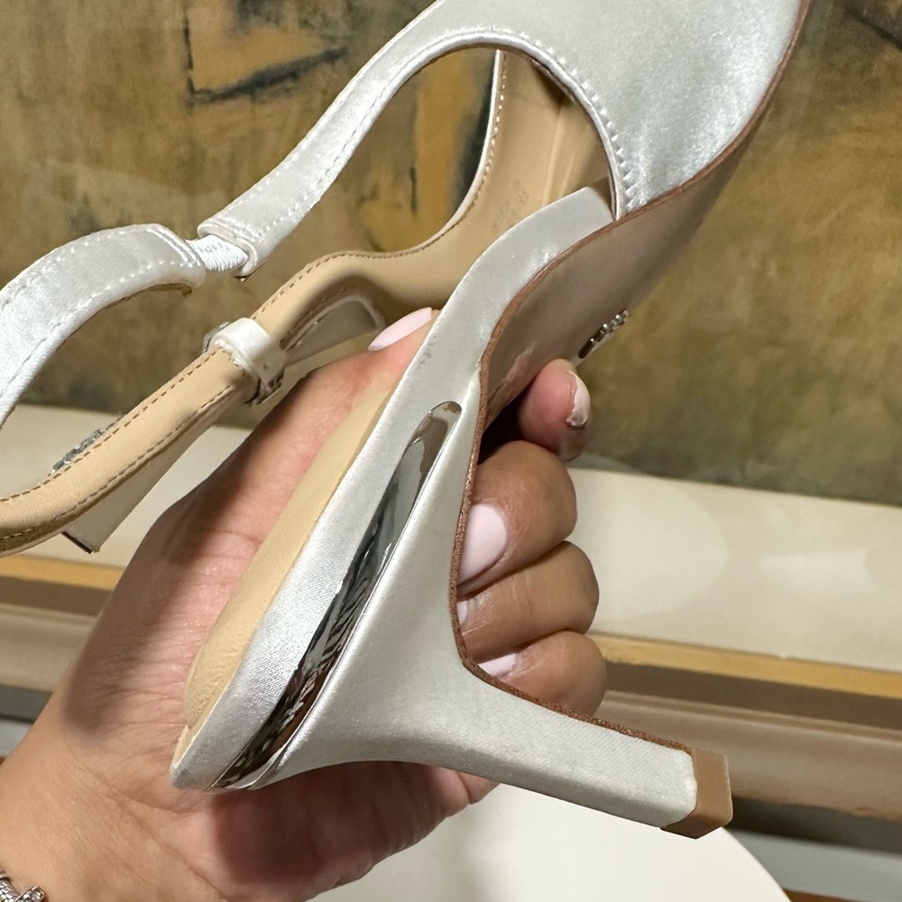 🌸TED BAKER🌸 Janie Bow Slingback Pointed Toe Pump In White Size: 11 - Picture 7 of 16